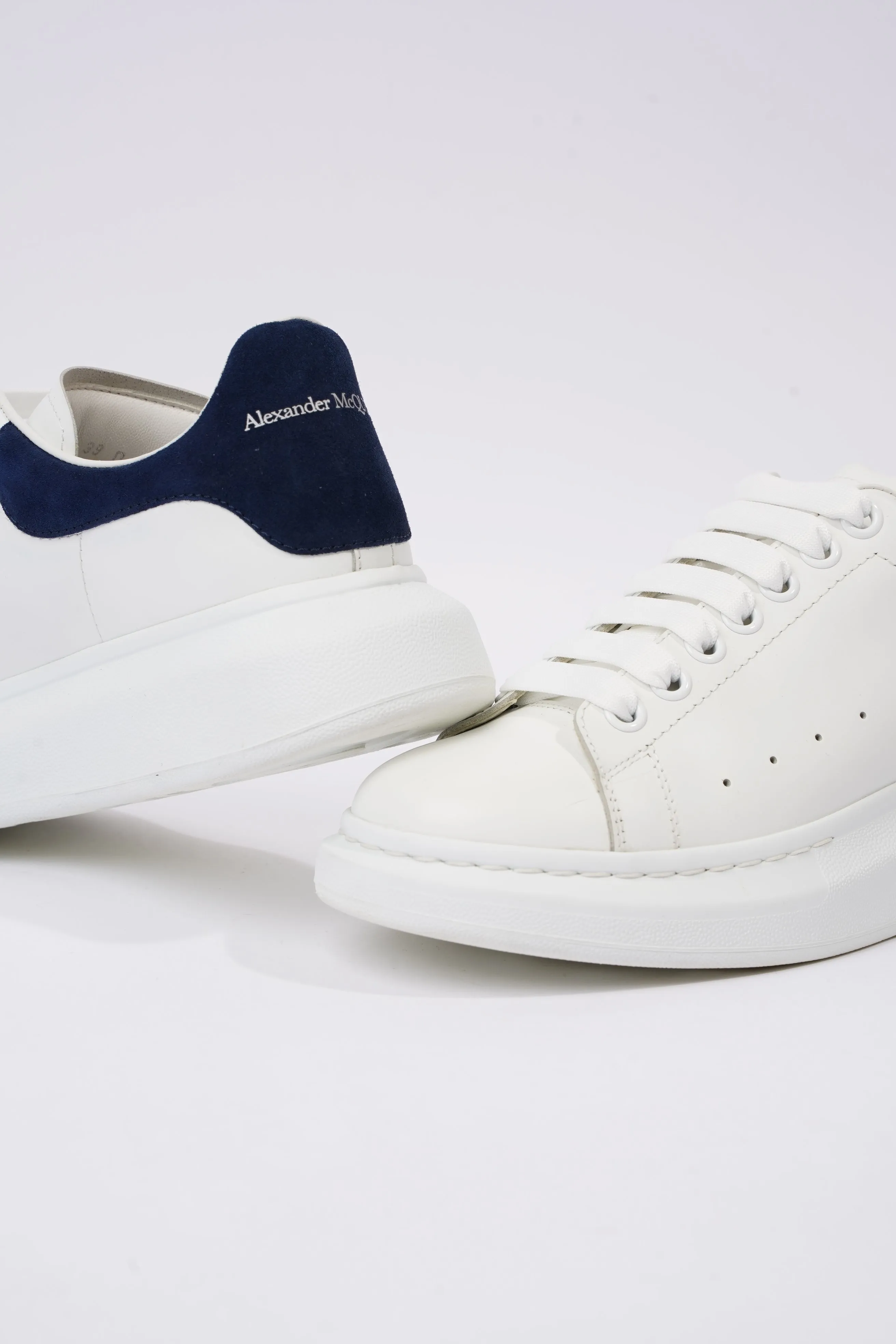 Alexander McQueen Womens Oversized Sneaker Navy Tab EU 39 / UK 6