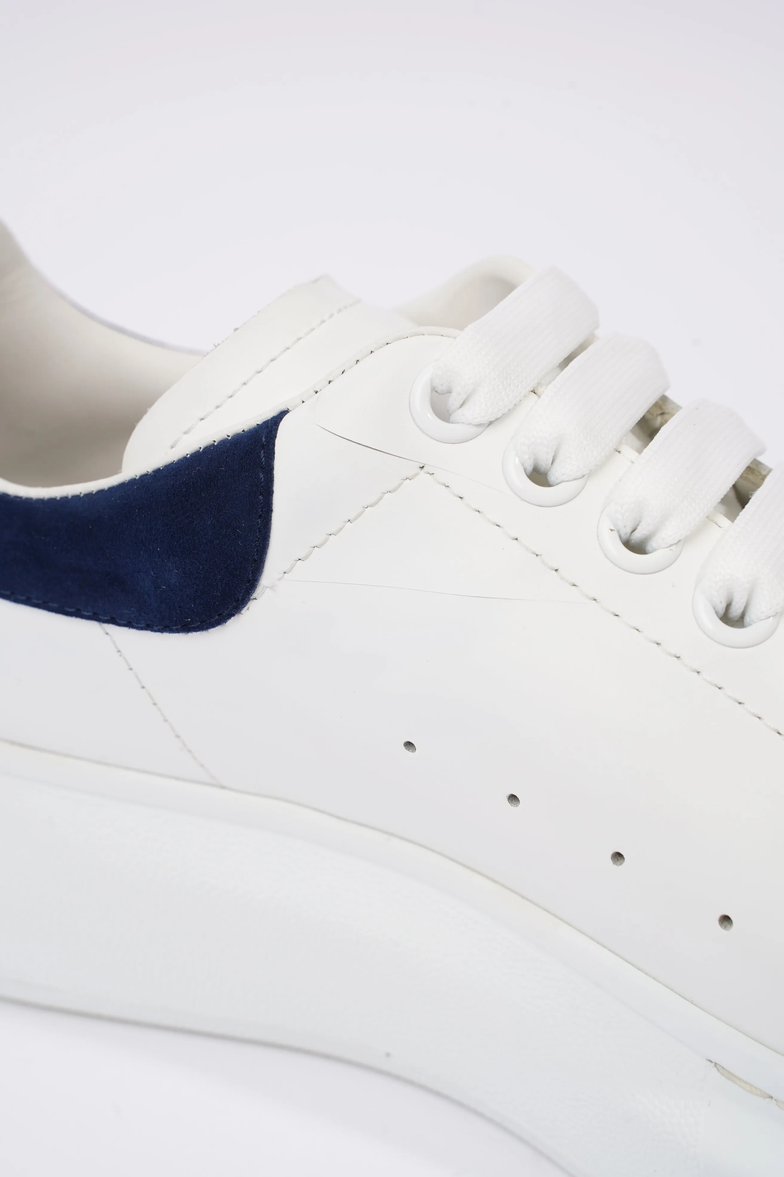 Alexander McQueen Womens Oversized Sneaker Navy Tab EU 39 / UK 6
