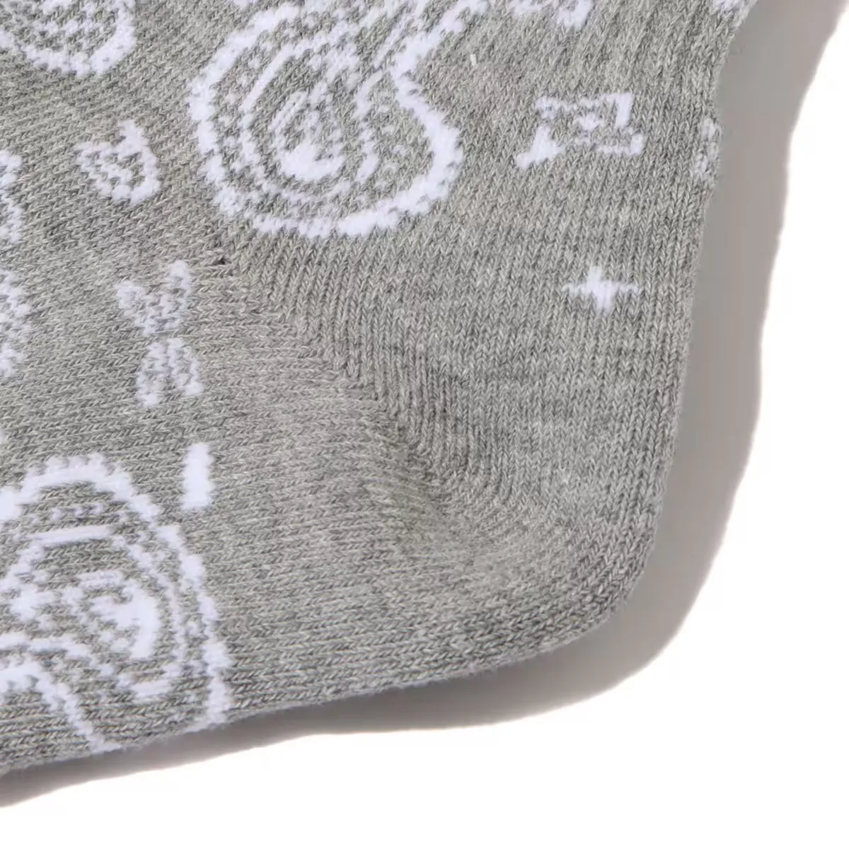 ATMOS PAISLEY SOCKS