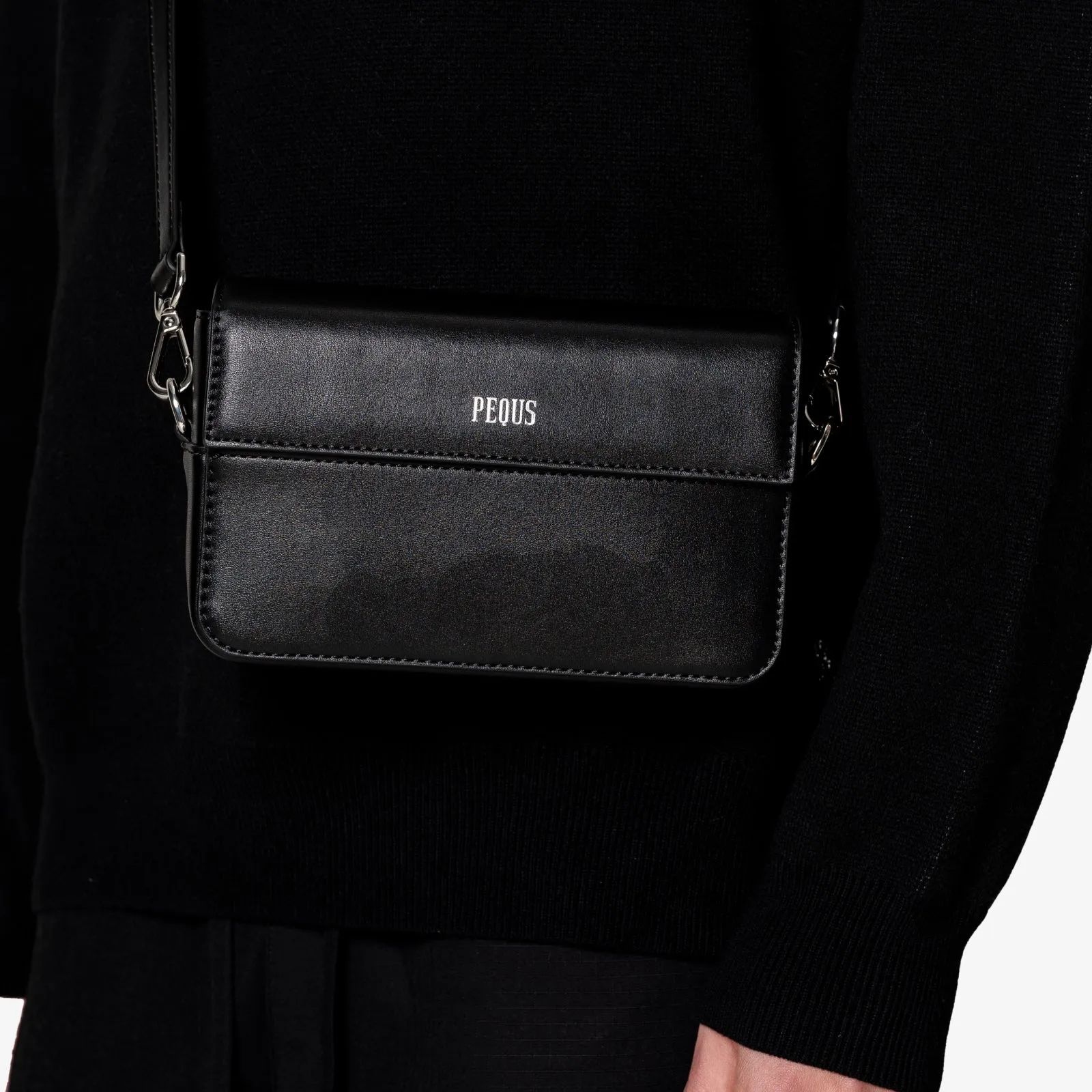 Leíos Cross Shoulder Bag