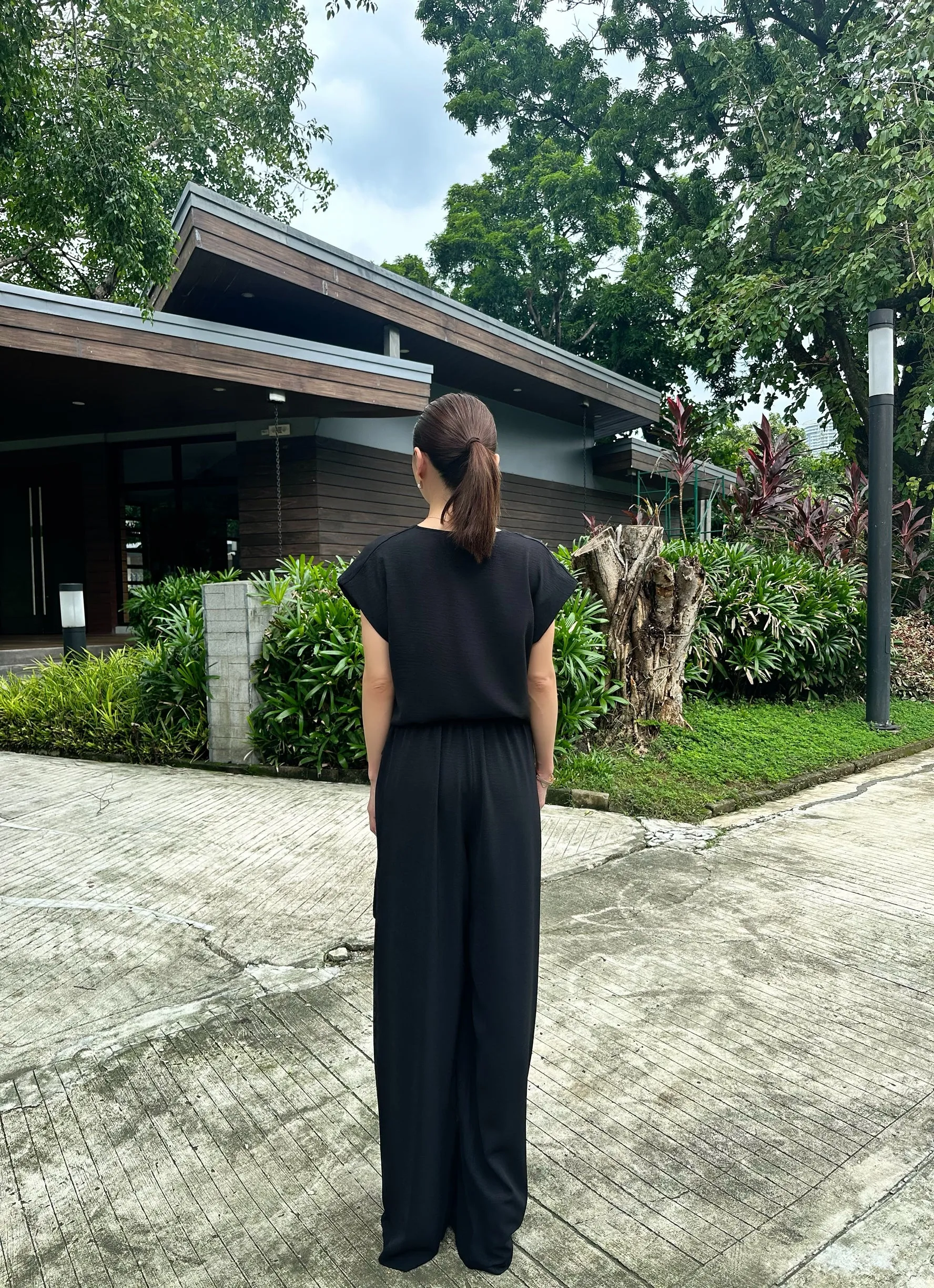 Magnolia Set in Black