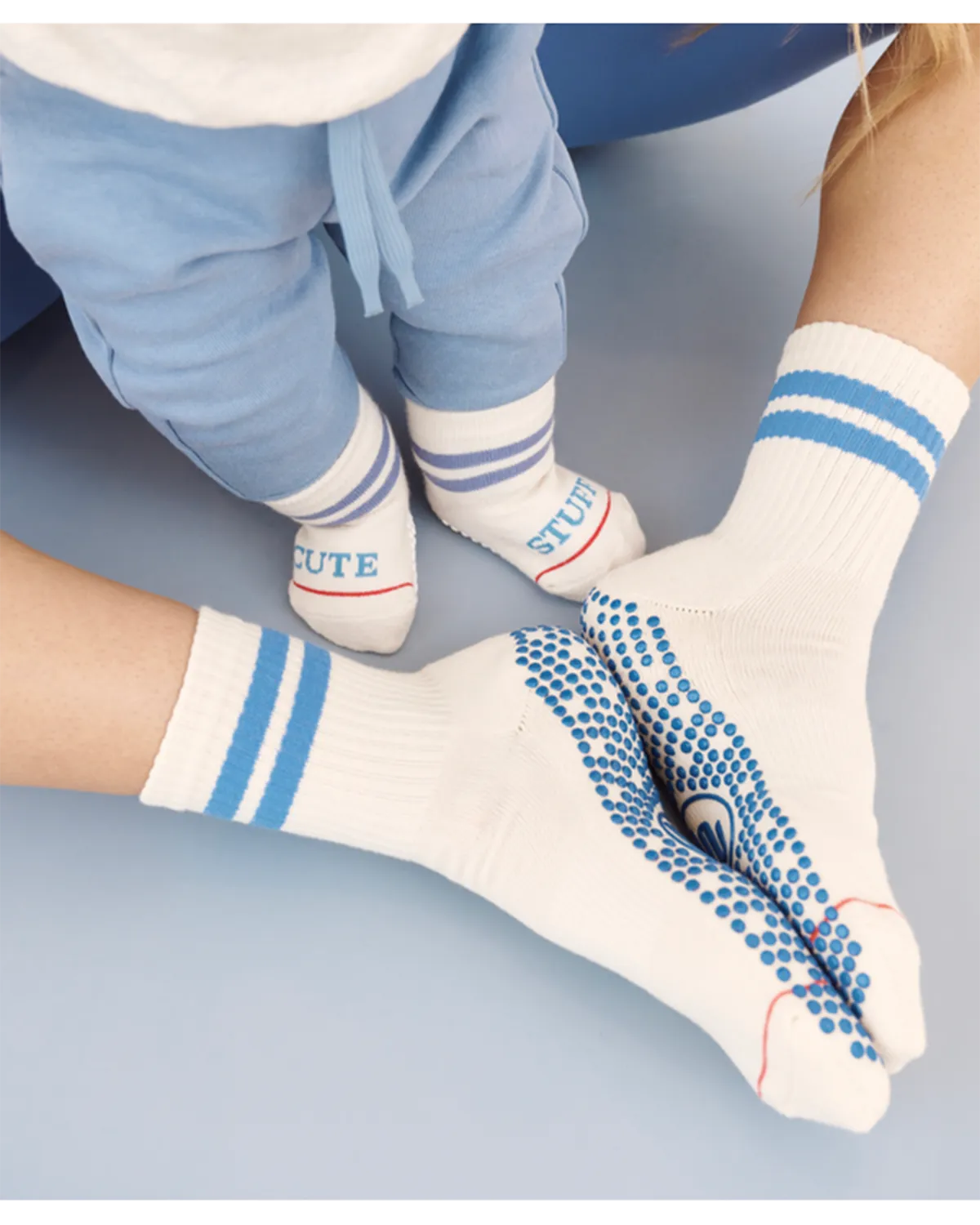 Move Active Crew Non Slip Grip Socks - Retro Revival