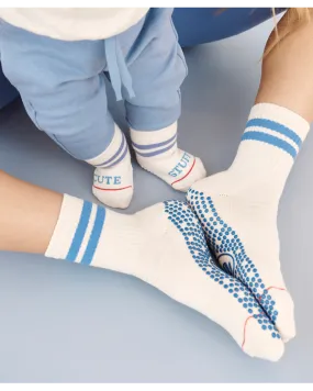 Move Active Crew Non Slip Grip Socks - Retro Revival