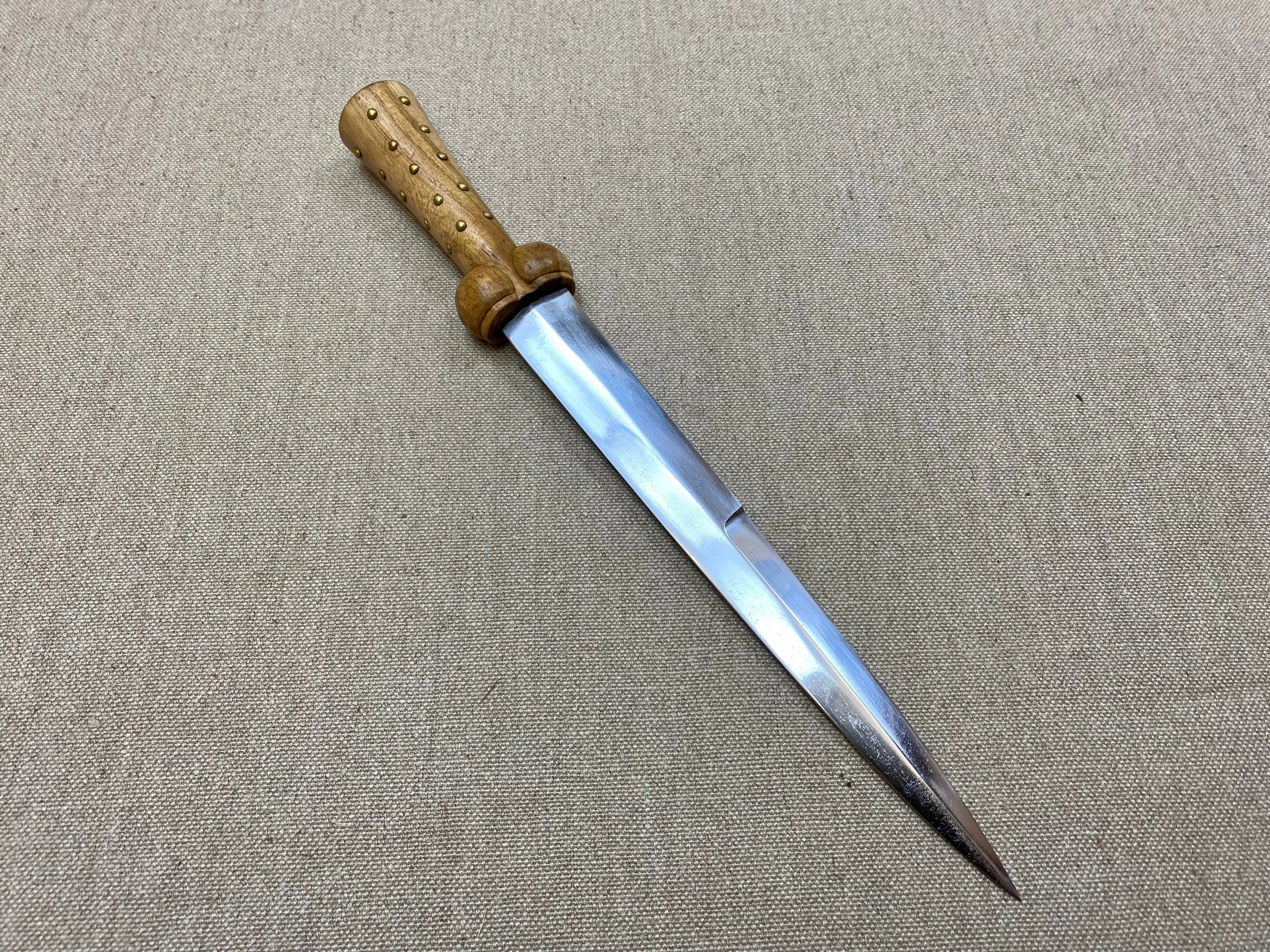 Studded medieval bollock dagger 14thC-15thC