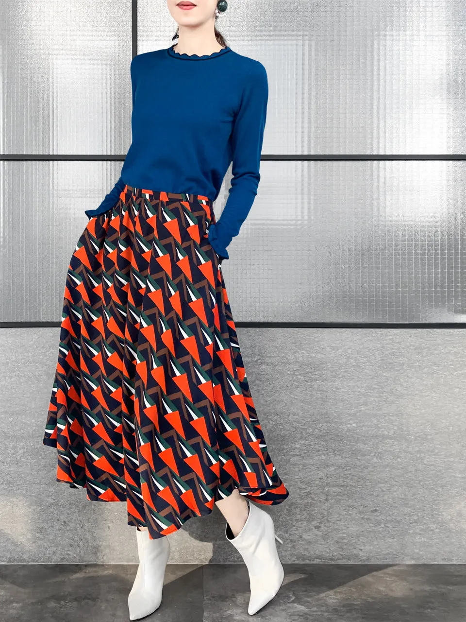 Surprise Sale! Blue Scallop Collar Contrast Trim Cashmere Wool Blend Sweater