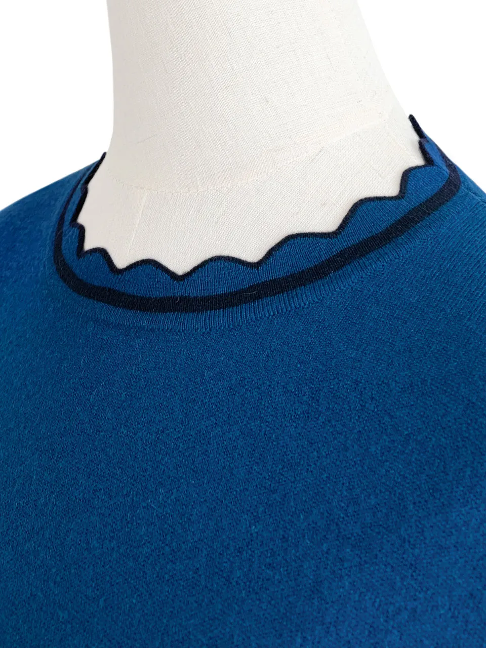 Surprise Sale! Blue Scallop Collar Contrast Trim Cashmere Wool Blend Sweater
